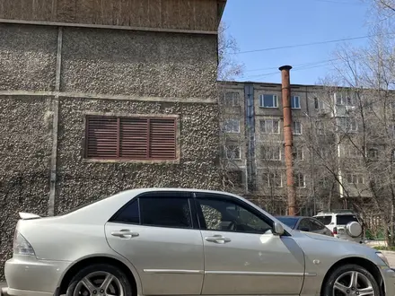 Lexus IS 200 2002 года за 3 500 000 тг. в Алматы – фото 5
