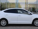 Hyundai Accent 2021 годаfor7 228 916 тг. в Шымкент – фото 4