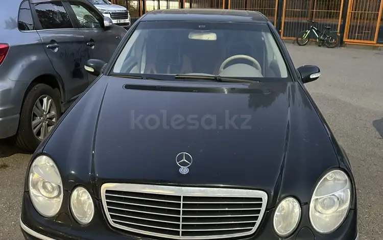 Mercedes-Benz E 320 2003 года за 4 400 000 тг. в Астана