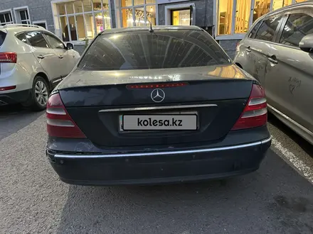 Mercedes-Benz E 320 2003 года за 4 400 000 тг. в Астана – фото 3