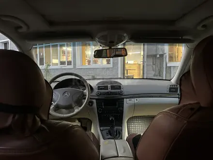 Mercedes-Benz E 320 2003 года за 4 400 000 тг. в Астана – фото 6
