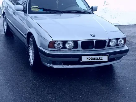 BMW 520 1995 года за 2 500 000 тг. в Шымкент – фото 4