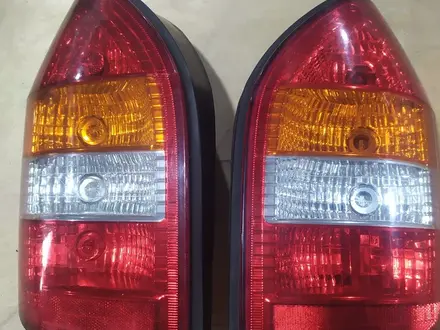 Задние фонари на Opel Zafira A. за 1 200 тг. в Шымкент