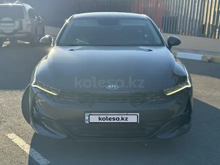 Kia K5 2022 года за 12 500 000 тг. в Актау – фото 2