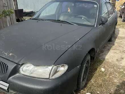 Hyundai Sonata 1998 года за 400 000 тг. в Караганда – фото 3