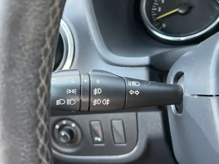 Renault Sandero 2014 года за 4 300 000 тг. в Актобе – фото 19