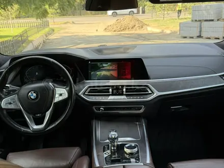 BMW X7 2019 года за 34 000 000 тг. в Алматы – фото 18