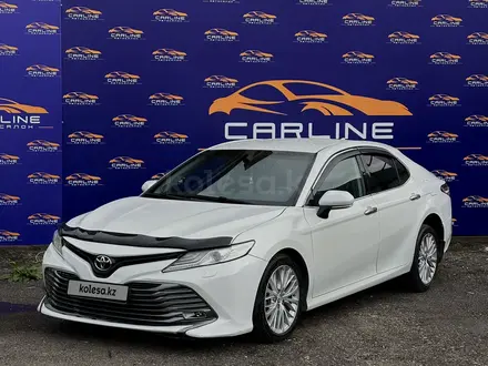 Toyota Camry 2019 года за 12 500 000 тг. в Алматы