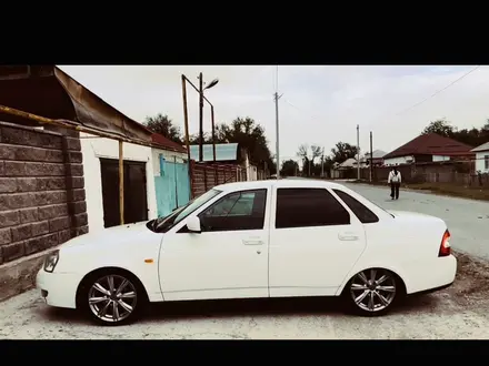 ВАЗ (Lada) Priora 2170 2014 года за 2 500 000 тг. в Тараз – фото 2