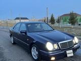 Mercedes-Benz E 280 1998 года за 3 850 000 тг. в Туркестан – фото 2