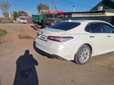 Toyota Camry 2020 года за 14 800 000 тг. в Экибастуз – фото 3