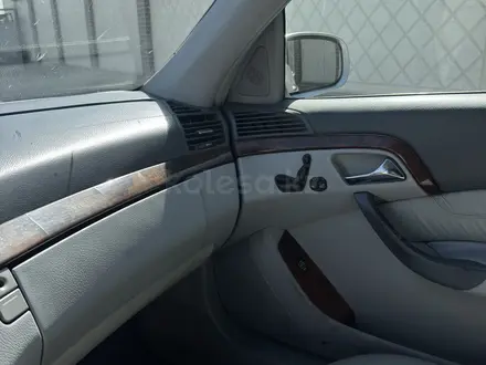 Mercedes-Benz S 320 1999 года за 3 000 000 тг. в Шымкент – фото 16