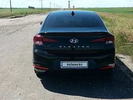 Hyundai Elantra 2019 года за 8 450 000 тг. в Костанай – фото 4