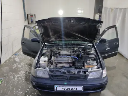 Toyota Carina E 1994 года за 1 200 000 тг. в Каскелен