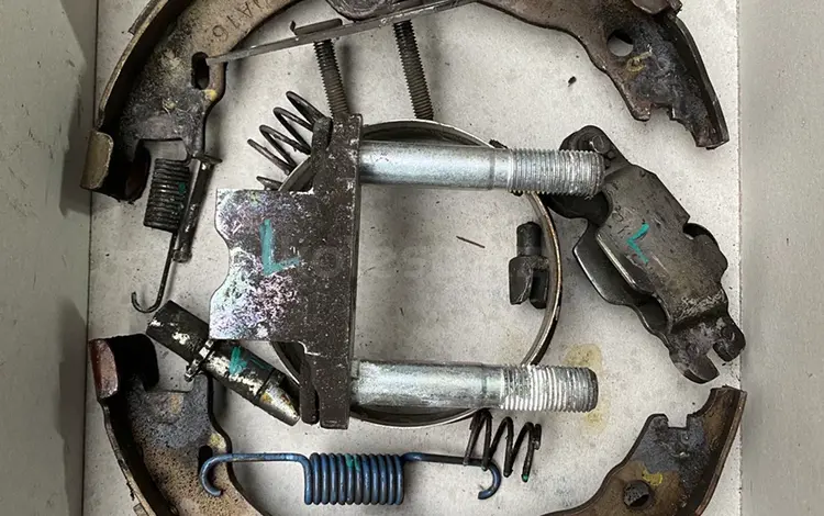 Ручной тормоз комплект за 15 000 тг. в Алматы