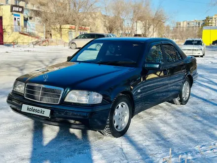 Mercedes-Benz C 200 1996 года за 3 850 000 тг. в Караганда – фото 2