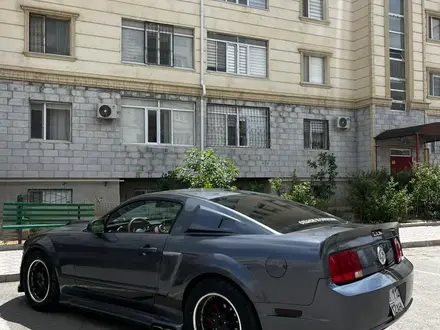 Ford Mustang 2006 года за 10 000 001 тг. в Актау – фото 2