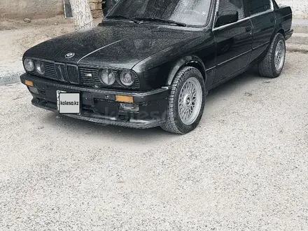 BMW 316 1988 года за 2 500 000 тг. в Жанаозен