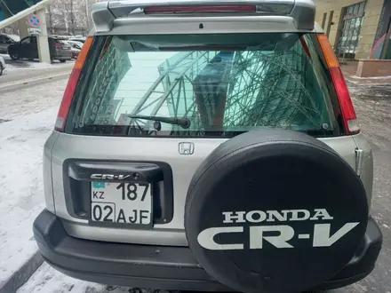 Honda CR-V 1997 года за 3 300 000 тг. в Алматы – фото 2