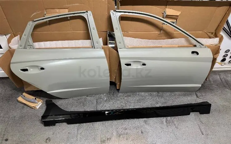 Дверь передний Hyundai Sonata 2019-2025 NEW ORIGINAL за 10 000 тг. в Алматы