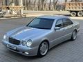 Mercedes-Benz E 320 2000 года за 7 500 000 тг. в Алматы – фото 6