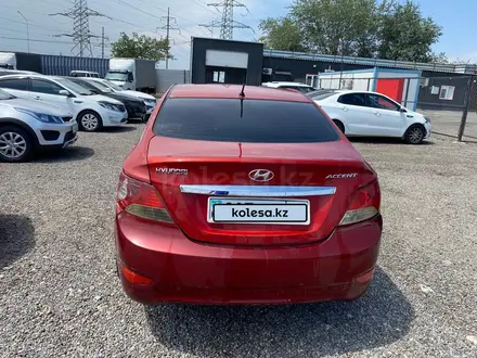 Hyundai Accent 2013 года за 2 317 666 тг. в Алматы – фото 2