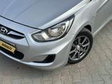 Hyundai Solaris 2012 года за 4 000 000 тг. в Актобе – фото 2