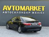 Toyota Camry 2015 года за 8 490 000 тг. в Актобе – фото 4