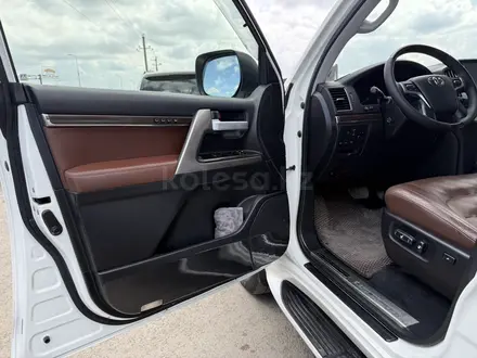 Toyota Land Cruiser 2018 года за 39 999 999 тг. в Актобе – фото 5