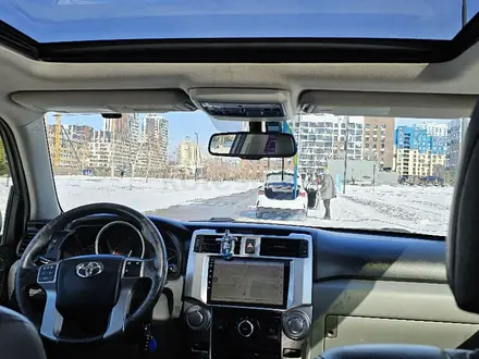 Toyota 4Runner 2012 года за 13 900 000 тг. в Астана
