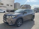 Toyota Highlander 2016 года за 13 000 000 тг. в Актау – фото 5