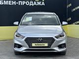 Hyundai Accent 2019 года за 7 450 000 тг. в Актобе – фото 2