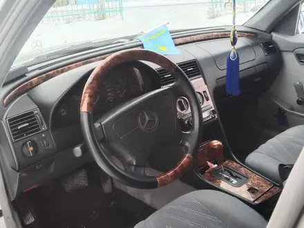 Mercedes-Benz C 180 1994 года за 2 000 000 тг. в Зайсан – фото 8