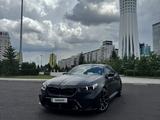 BMW M5 2024 года за 77 000 000 тг. в Астана – фото 2