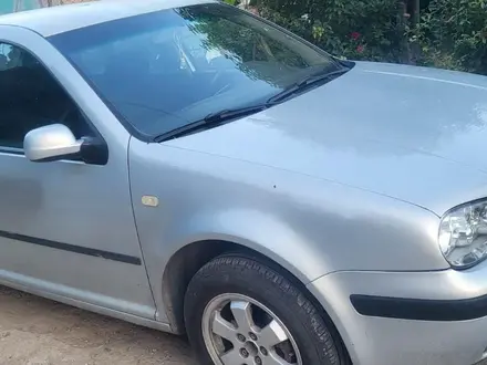 Volkswagen Golf 2000 года за 1 700 000 тг. в Шымкент