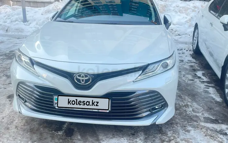 Toyota Camry 2018 годаүшін14 000 000 тг. в Астана