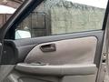 Toyota Camry 1998 года за 3 100 000 тг. в Кызылорда – фото 6