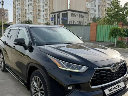 Toyota Highlander 2020 года за 23 000 000 тг. в Атырау – фото 4