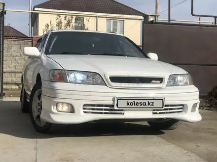 Toyota Mark II Qualis 1997 года за 3 500 000 тг. в Алматы