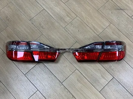 Задние фонари на Toyota Camry за 20 000 тг. в Алматы – фото 5