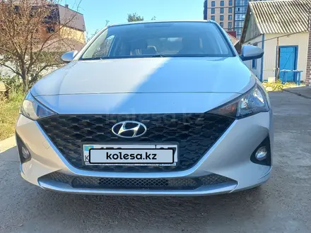 Hyundai Accent 2020 года за 6 900 000 тг. в Уральск