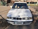 BMW 525 1990 года за 800 000 тг. в Шымкент – фото 2
