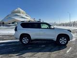 Toyota Land Cruiser Prado 2017 года за 18 500 000 тг. в Астана – фото 3