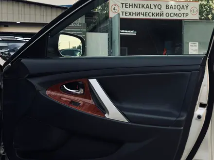 Toyota Camry 2008 года за 5 100 000 тг. в Актобе – фото 24