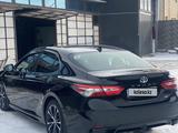 Toyota Camry 2019 года за 11 500 000 тг. в Шымкент