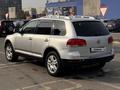 Volkswagen Touareg 2002 года за 3 900 000 тг. в Алматы – фото 22