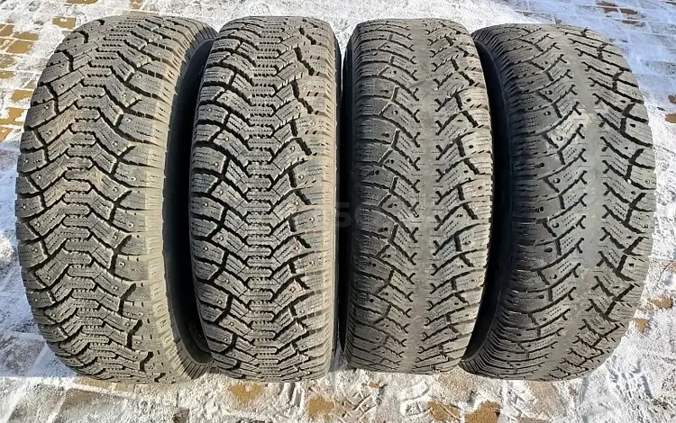 Шины 235/75 R15 — "Tunga Nordway" (Россия), шипованные. Две шиныfor120 000 тг. в Астана