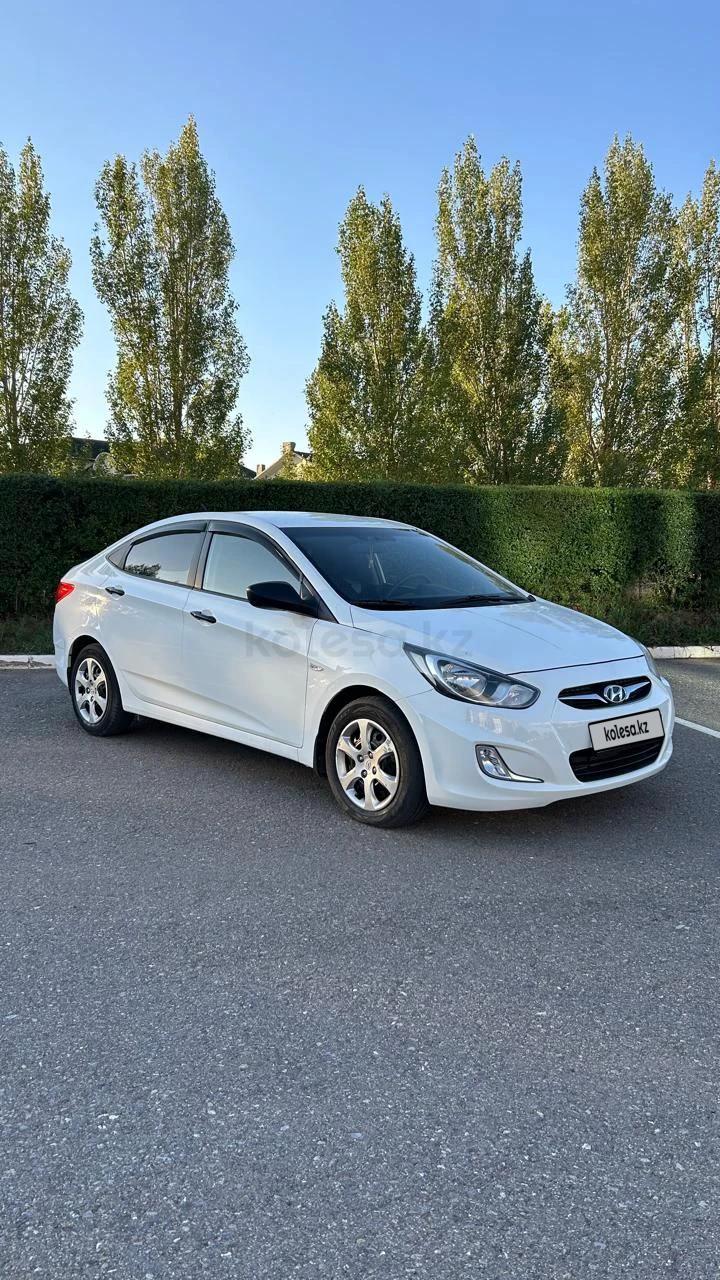 Hyundai Accent 2013 г.