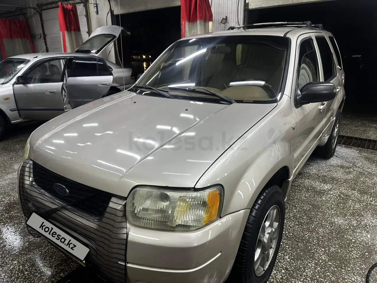 Ford Escape, 2001