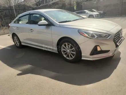 Hyundai Sonata 2019 года за 7 200 000 тг. в Актобе